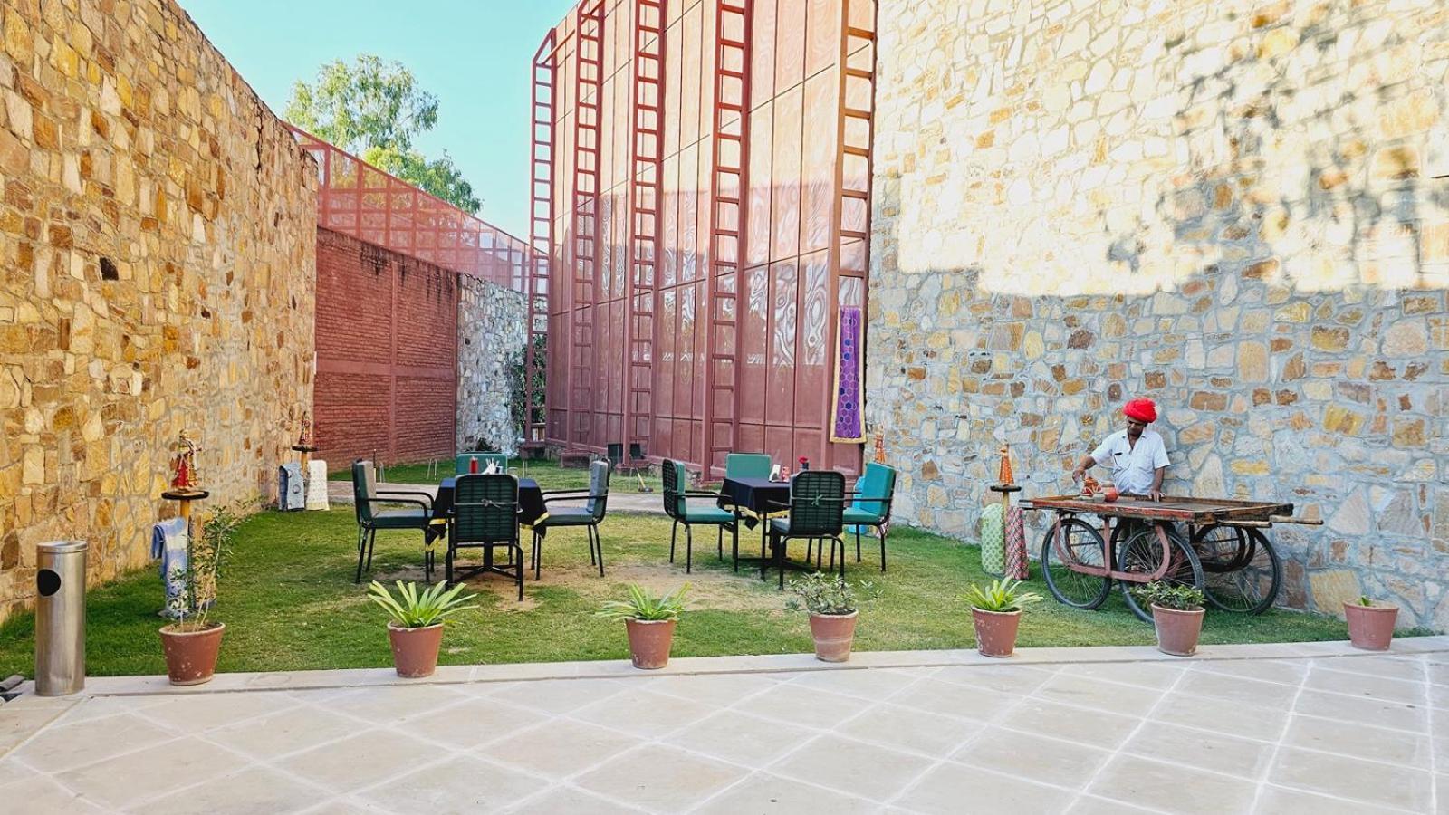 Mana Ranakpur Hotel Bagian luar foto