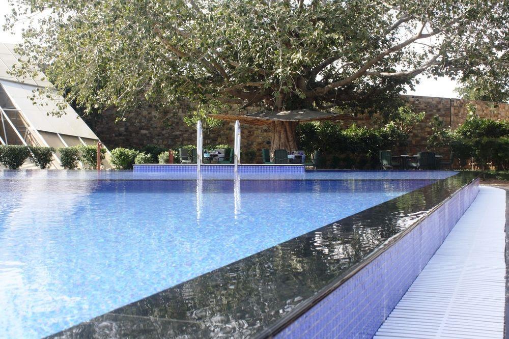 Mana Ranakpur Hotel Bagian luar foto