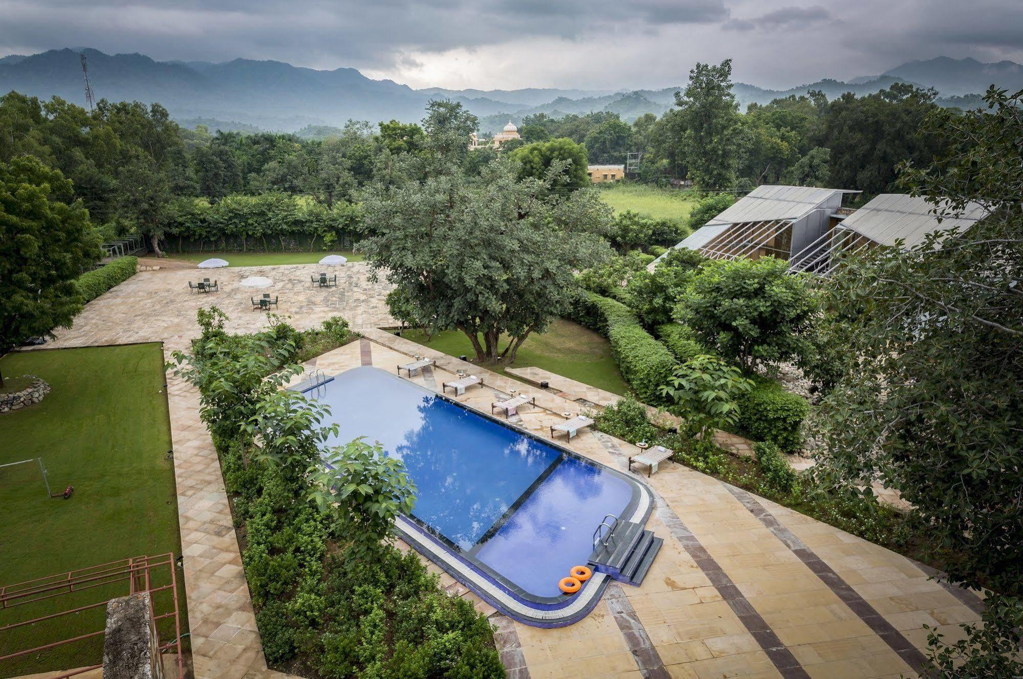 Mana Ranakpur Hotel Bagian luar foto